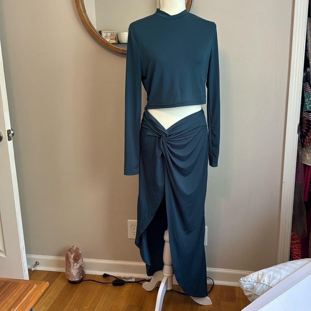 NWT Shein 2 piece wrap skirt set NWT​​​​​
